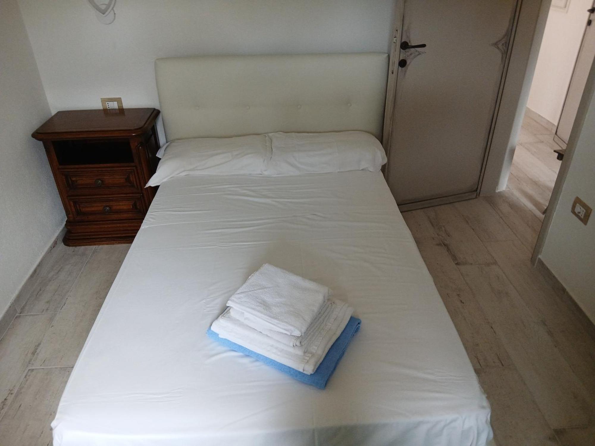 Ottiolu House Villa 50M From Beach Porto Ottiolu Eksteriør billede